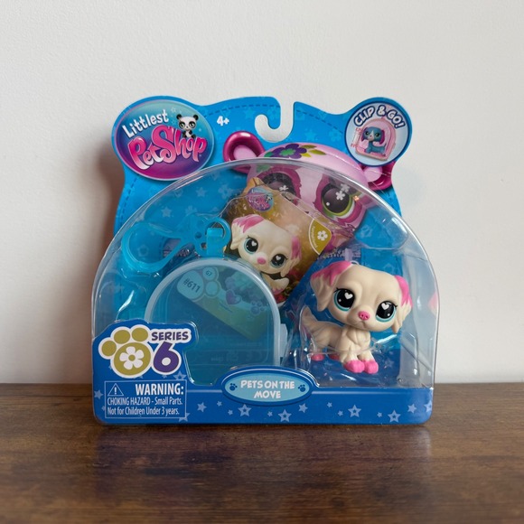Littlest Pet Shop Other - New Littlest Pet Shop LPS 611 Pets On The Move Golden Retriever Dog Clip and Go